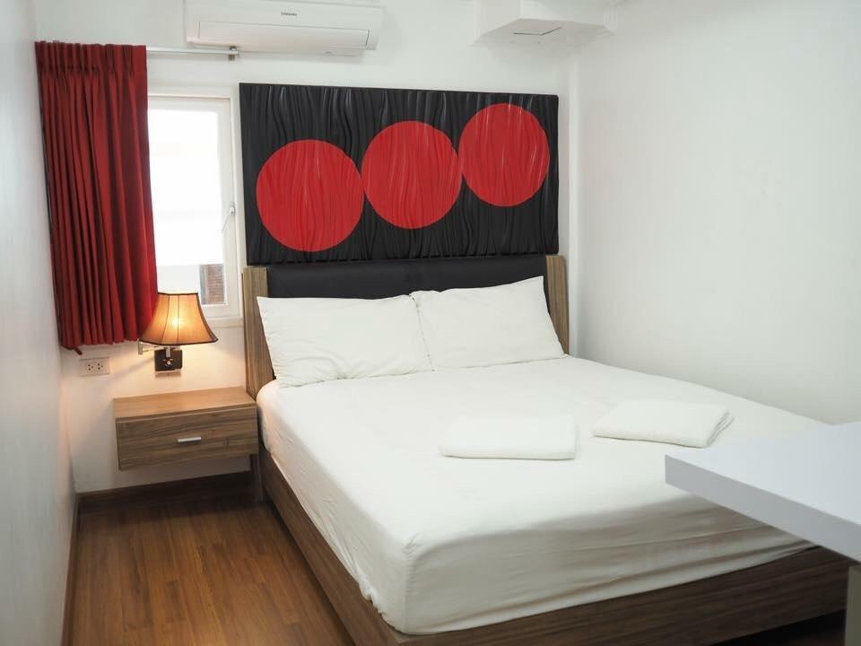 Pook Swan House Hotel Pattaya Ngoại thất bức ảnh